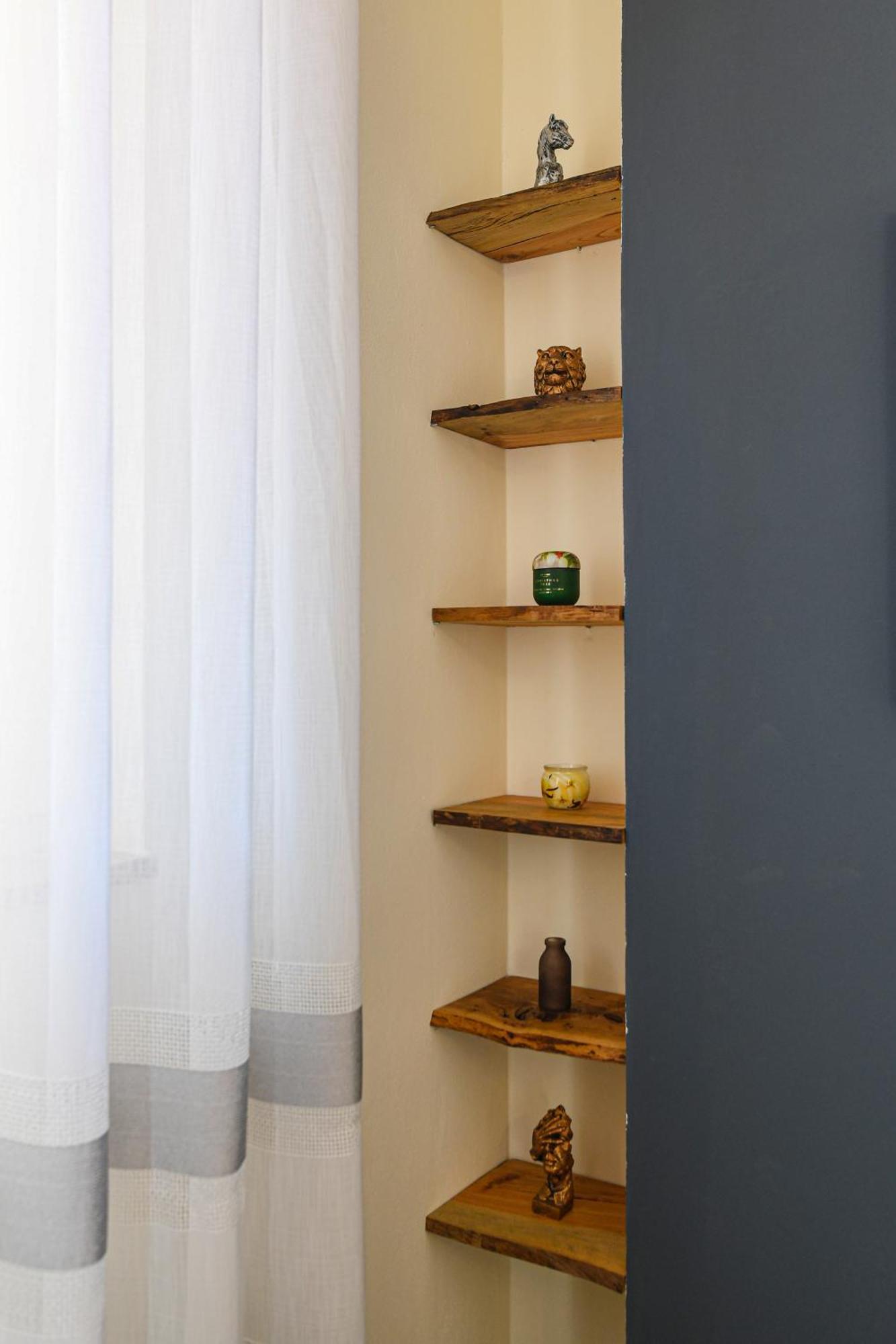 City Nest Shkoder Bagian luar foto
