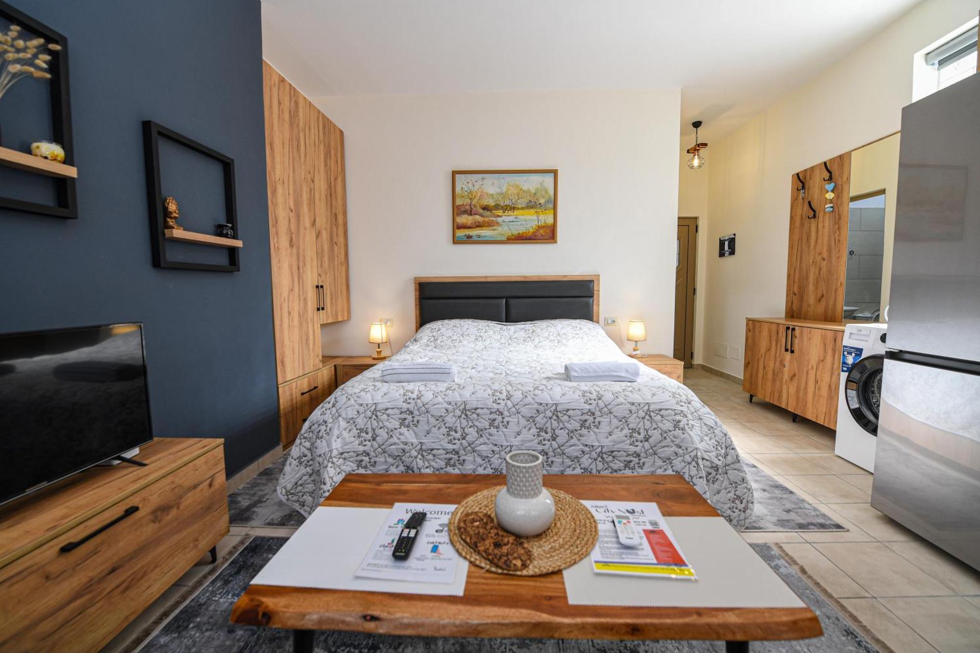 City Nest Shkoder Bagian luar foto